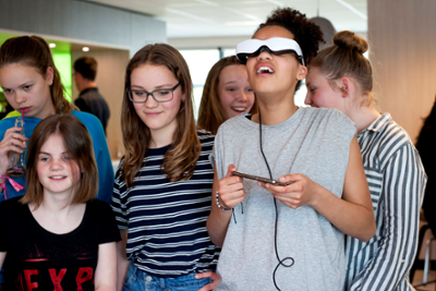 techniek leerlingen in de weer met VR